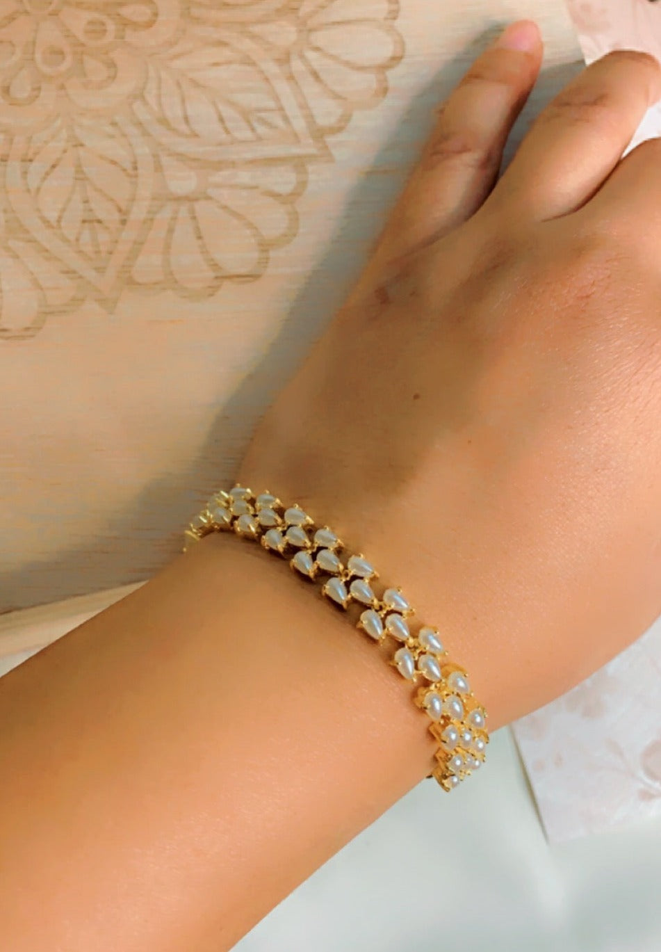 Pearl Bracelet