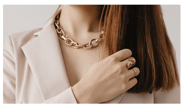 The Power of Bold Jewelry: Make a Statement with Every Piece