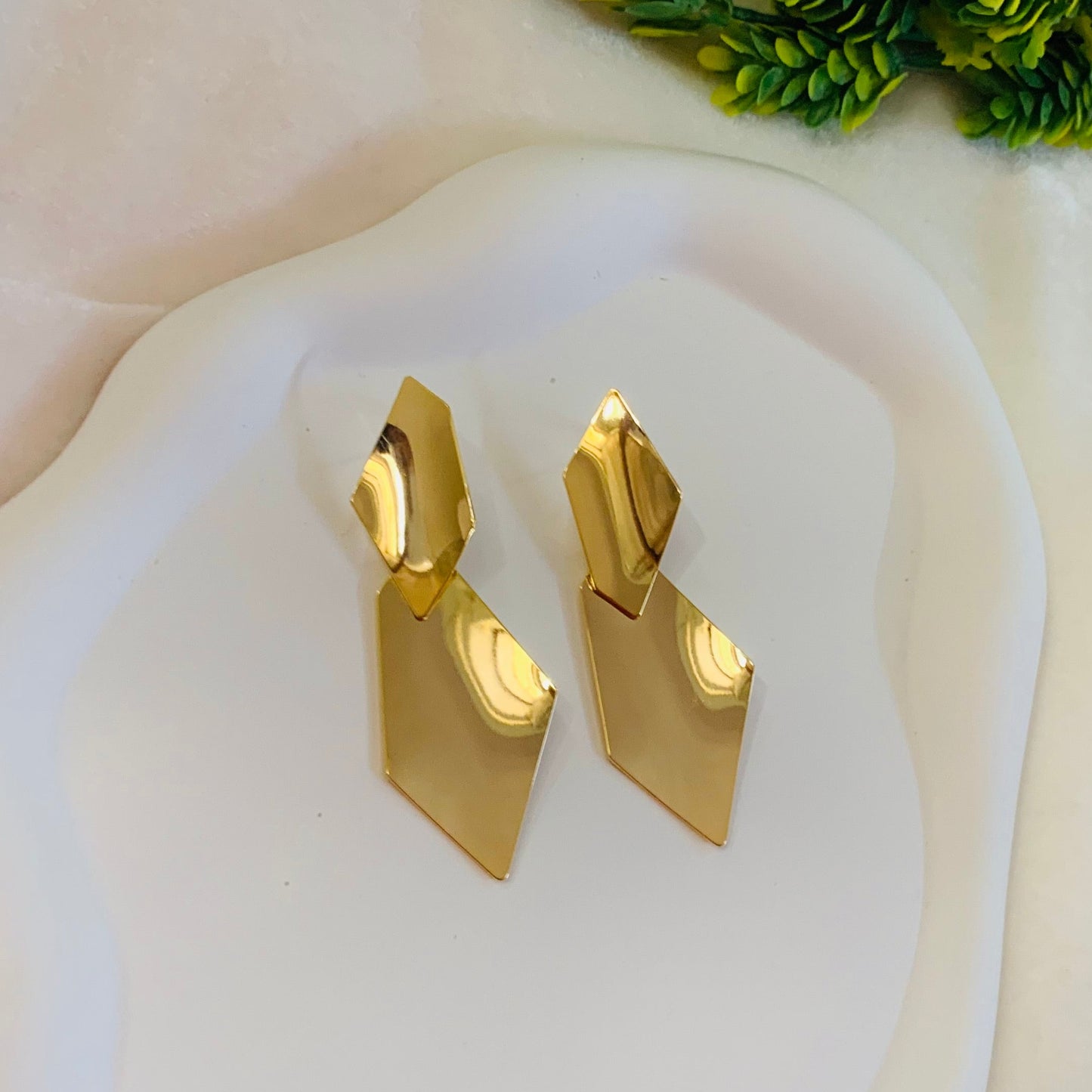 Bold Riva3 Drop Earrings